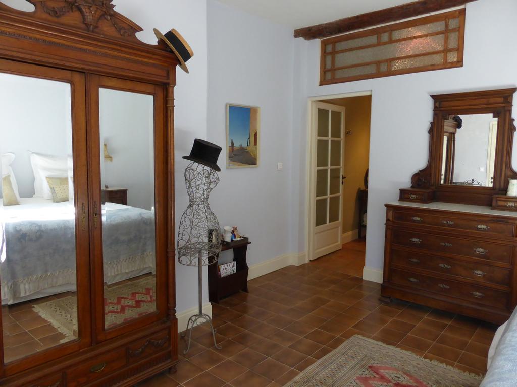 Sainte-Helene Chambres D'Hotes & Appartement Olonzac Room photo